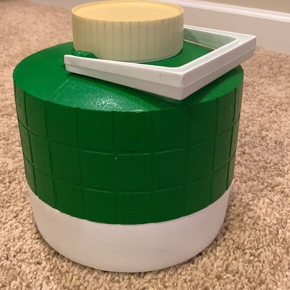 Vintage Thermos Green White One Gallon Old School Water Thermos Cooler - Picture 5 of 8